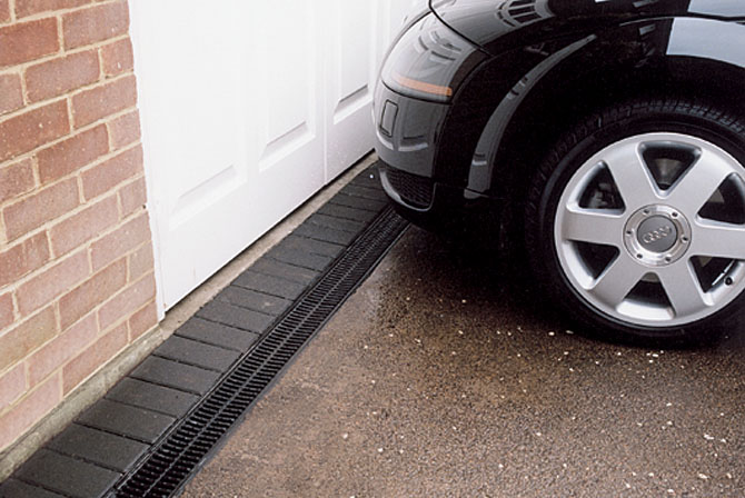 6 easy steps to install a trench drain